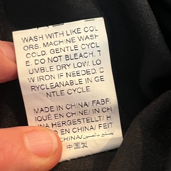 Liar’s Club Misfit Women’s Black Long Fringe Sleeve Ghost Bella Top Size L NWT - Picture 10 of 10